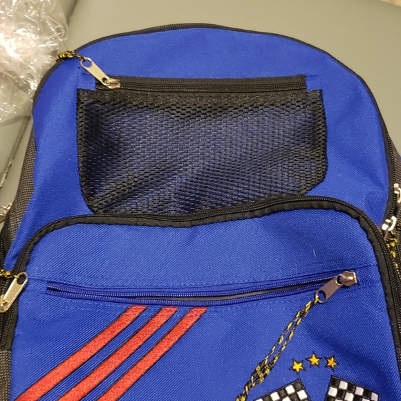 Backpack - Picture 2 of 6